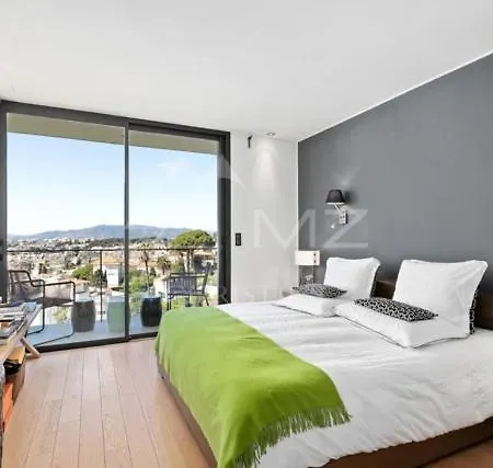 Contemporary Villa Sea View 8 Pers *