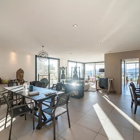 Contemporary Villa Sea View 8 Pers Le Cannet