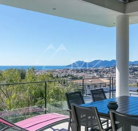 Contemporary Villa Sea View 8 Pers
